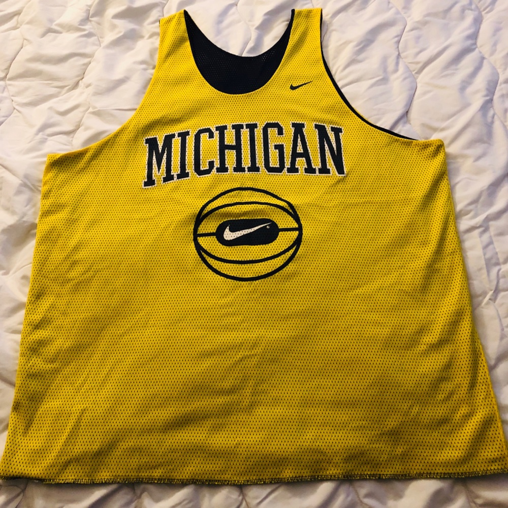 Vintage Nike Michigan Basketball Jersey-Reversible